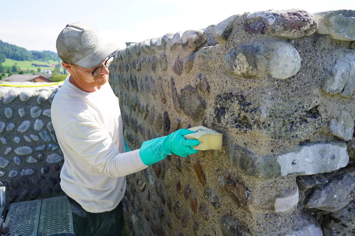 Restaurationsarbeiten am Römerkastell Irgenhausen in Pfäffikon